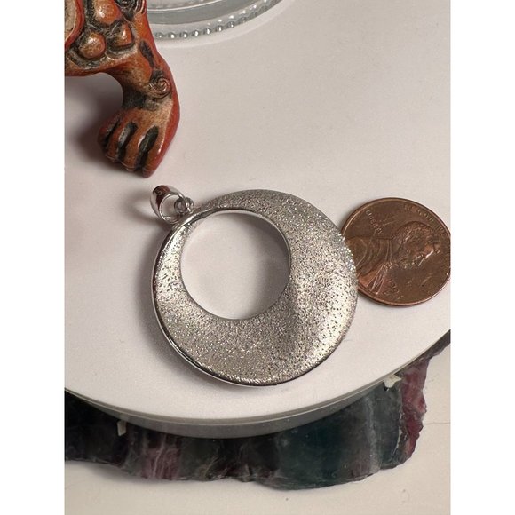 Sterling Donut pendant - Picture 1 of 5